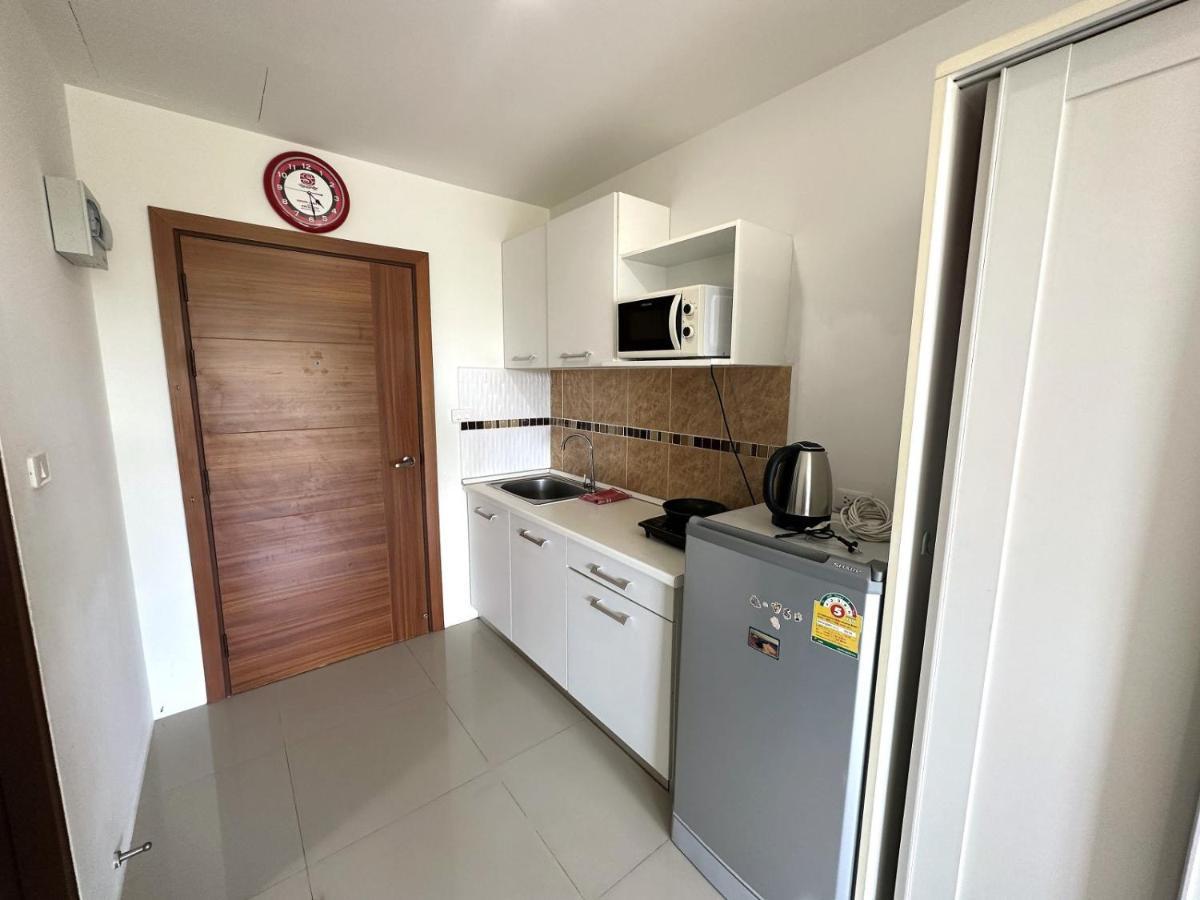 Beach 7 Condo Studio 012 Praia de Jomtien Exterior foto
