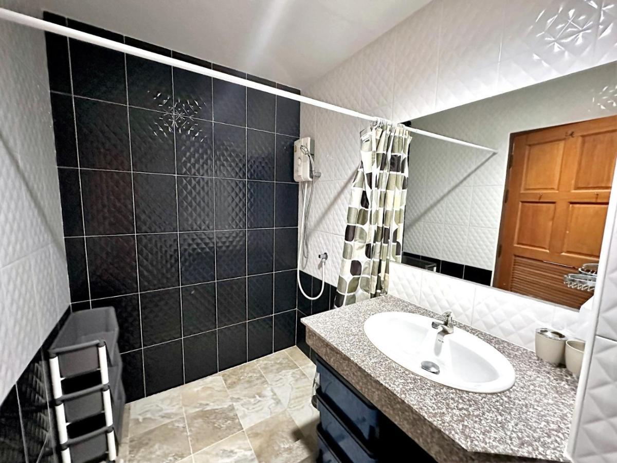Beach 7 Condo Studio 012 Praia de Jomtien Exterior foto