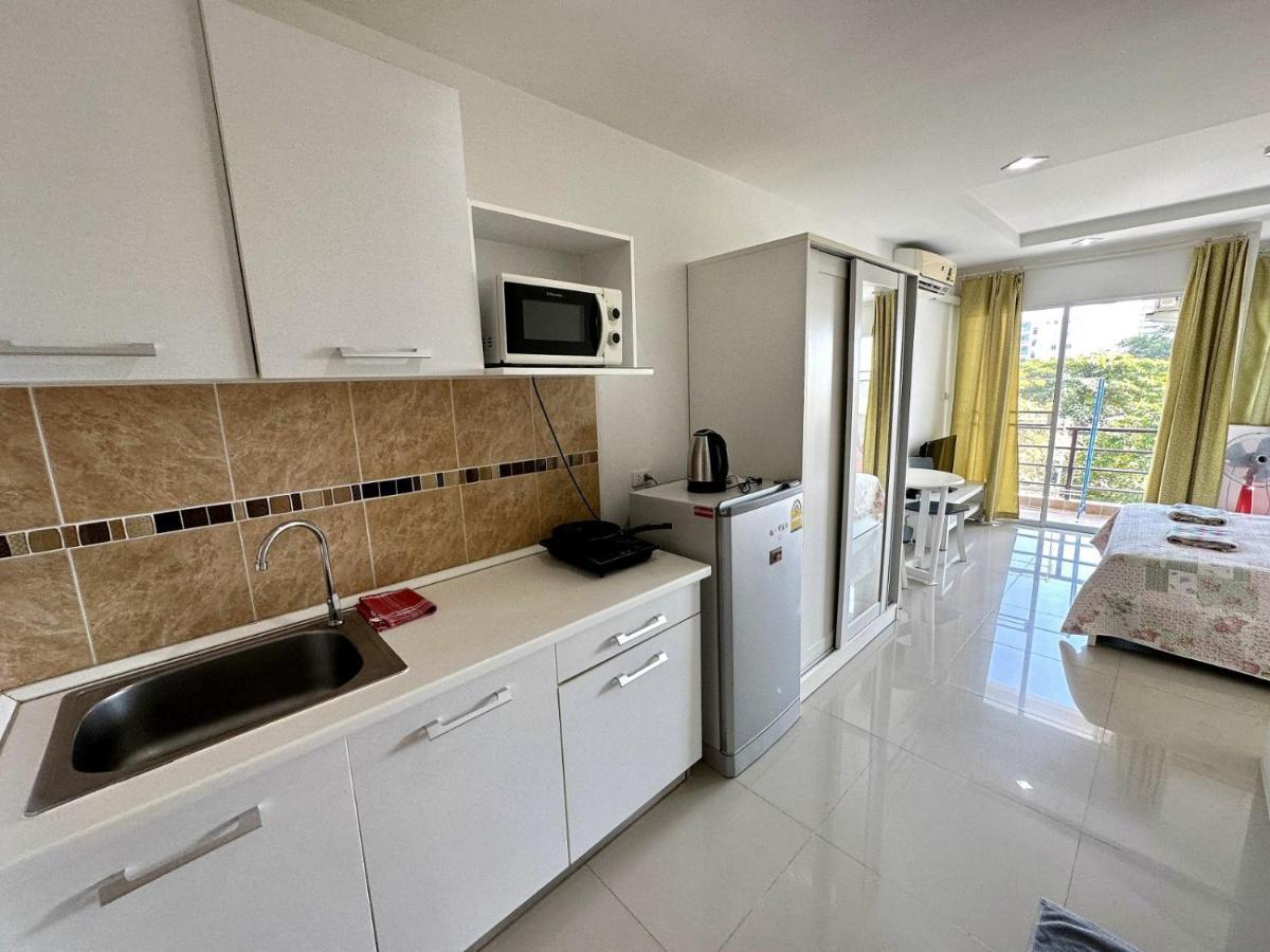 Beach 7 Condo Studio 012 Praia de Jomtien Exterior foto