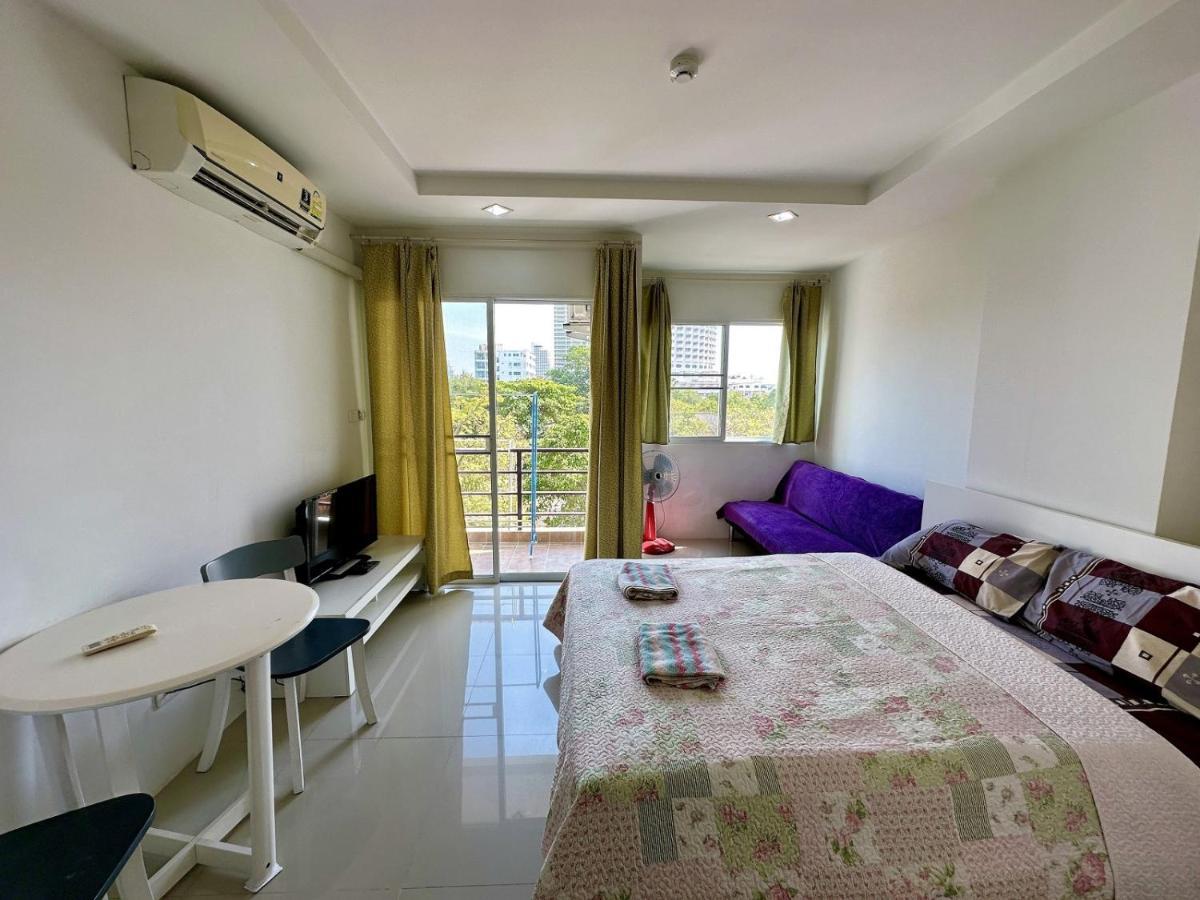 Beach 7 Condo Studio 012 Praia de Jomtien Exterior foto